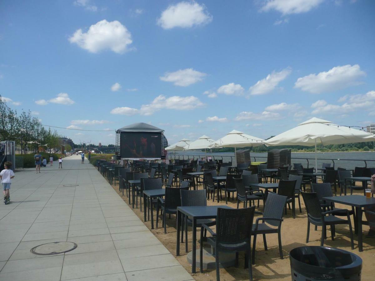 Sunny Wisla River Apartment 바르샤바 외부 사진